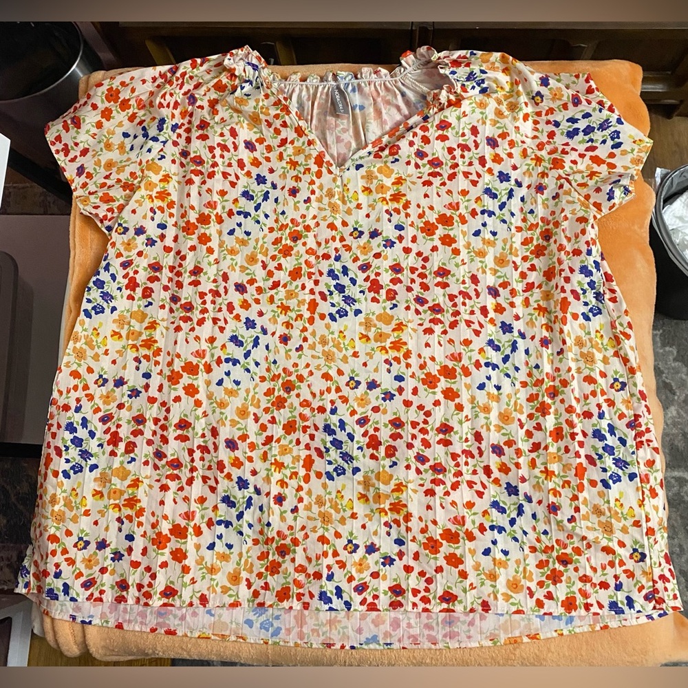 Colorful Floral V-Neck Blouse